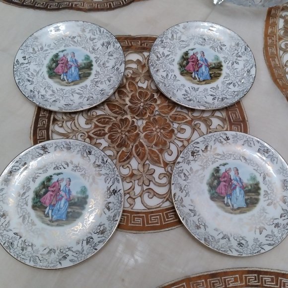 FOUR DESERT PLATES ,VINTAGE VOGUE TABLEWARE BY M.AYNSLEY & CO.LTB, ENGLAND - Picture 4 of 5